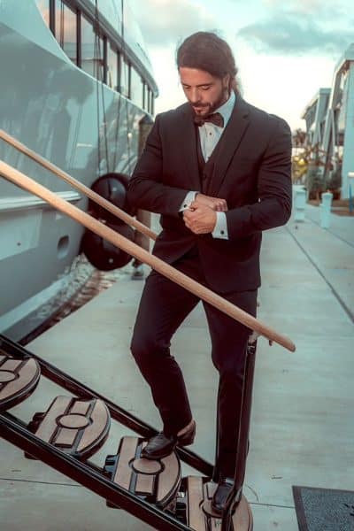 An image in Massimo's male escort portfolio
