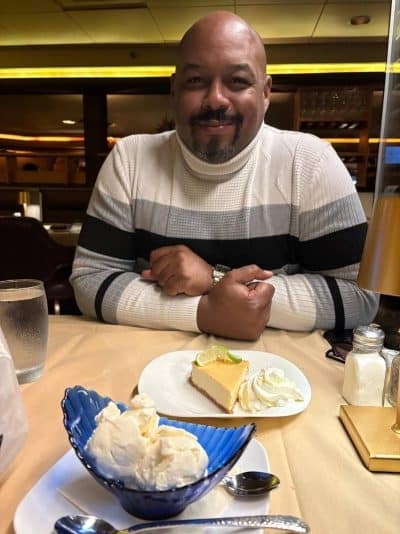 An image in Bartholemeu's male escort portfolio