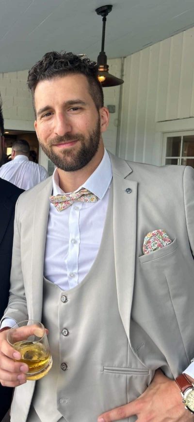 An image in Louis's male escort portfolio