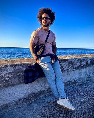 An image in Yohan's male escort portfolio