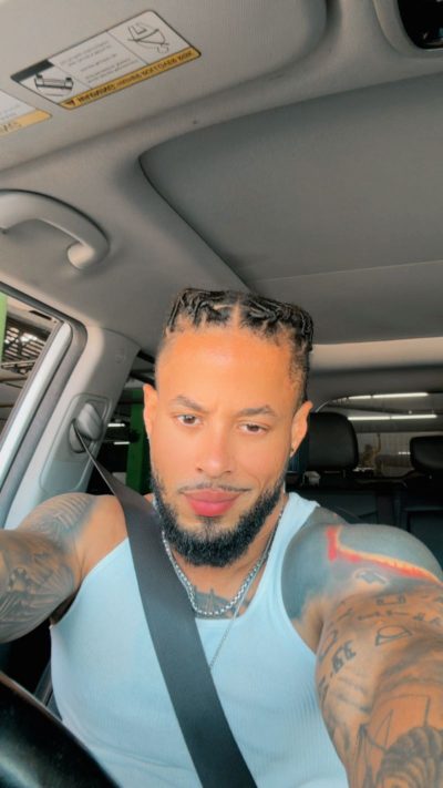 An image in Yohan's male escort portfolio