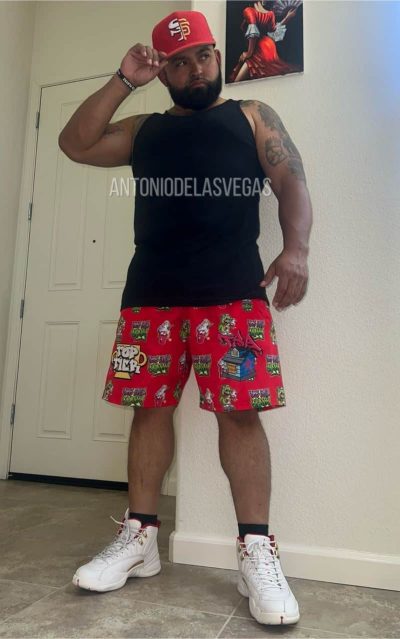 An image in Antonio's male escort portfolio