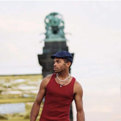 An image in David's male escort portfolio