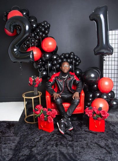 An image in Malik's male escort portfolio
