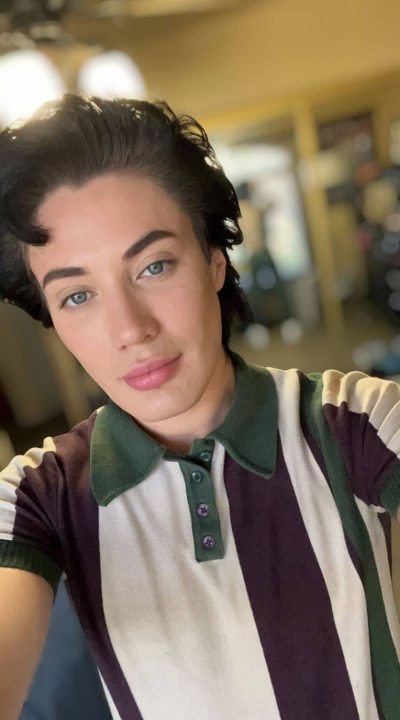 An image in Billy's male escort portfolio