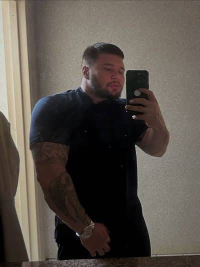 An image in Benny's male escort portfolio