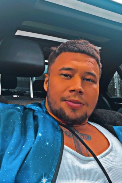 An image in Benny's male escort portfolio