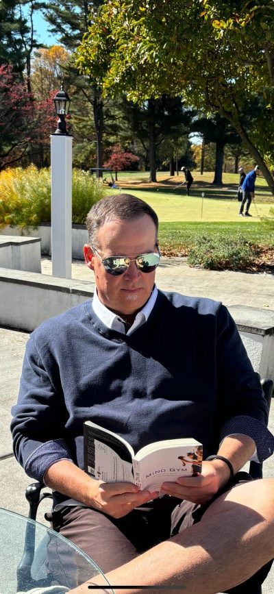 Main male escort profile image for Denny