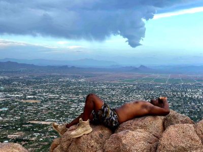An image in Taveras's male escort portfolio