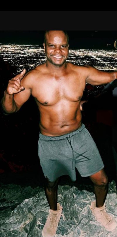 An image in Taveras's male escort portfolio
