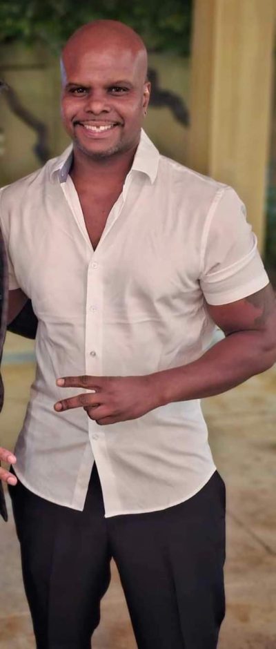 An image in Taveras's male escort portfolio