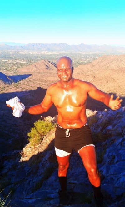 An image in Taveras's male escort portfolio