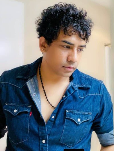 An image in Jeet's male escort portfolio