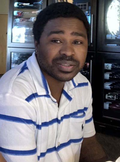 An image in Aaron's male escort portfolio