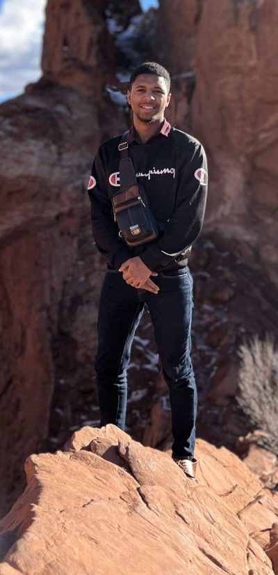 An image in Devan's male escort portfolio