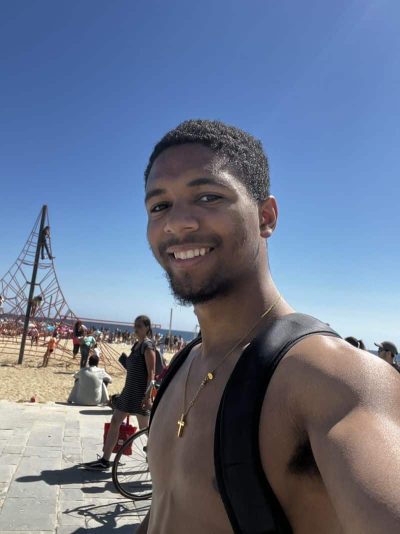 Male Escort Devan