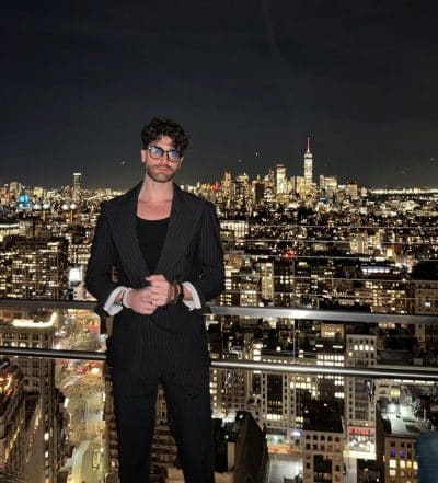 An image in Giuseppe's male escort portfolio