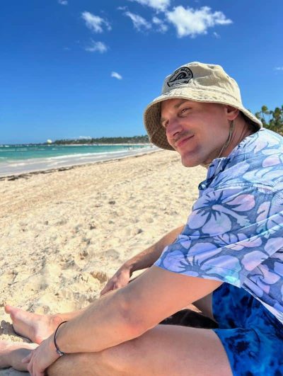 An image in Ted's male escort portfolio