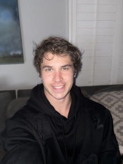 An image in Eddie's male escort portfolio