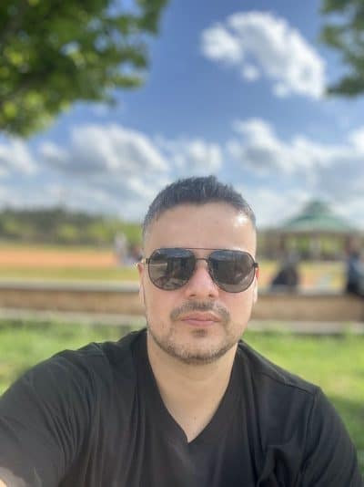 An image in Secasdu's male escort portfolio