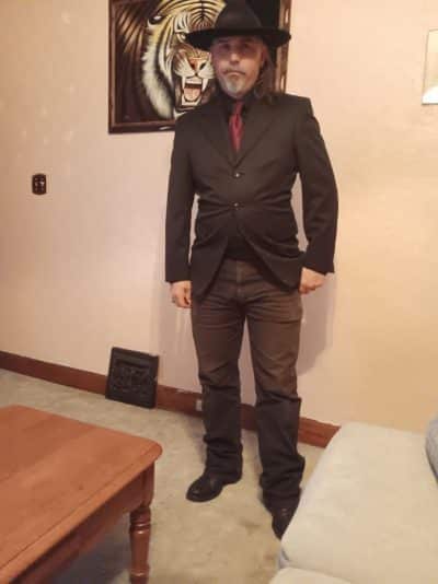 An image in William's male escort portfolio
