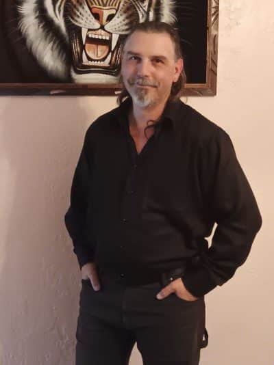 An image in William's male escort portfolio