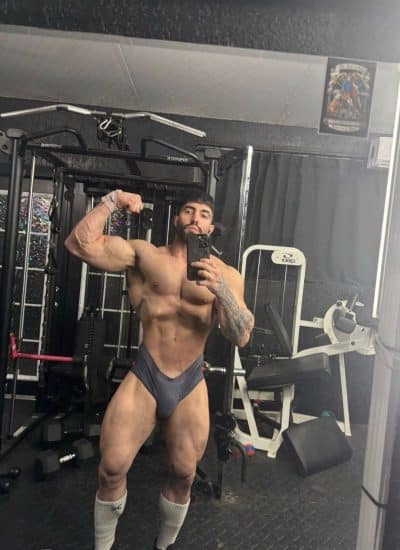An image in Eddie's male escort portfolio