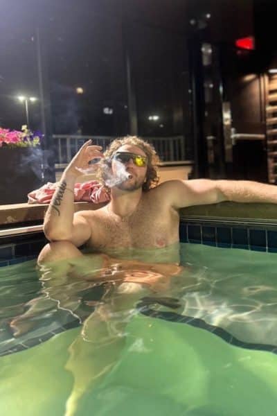 An image in Bear's male escort portfolio