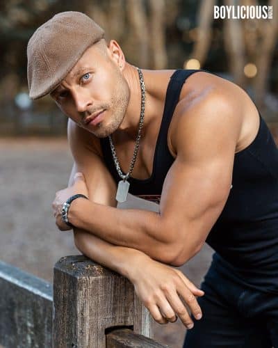 An image in Maximus's male escort portfolio