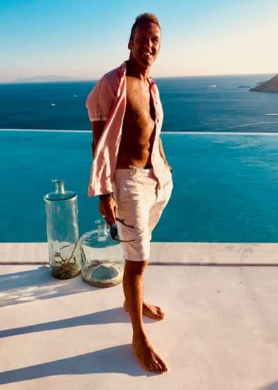 An image in Rowls's male escort portfolio