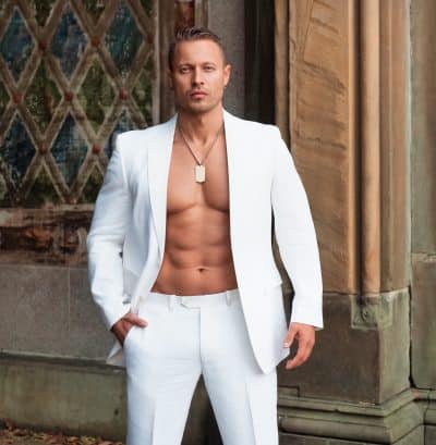 An image in Maximus's male escort portfolio