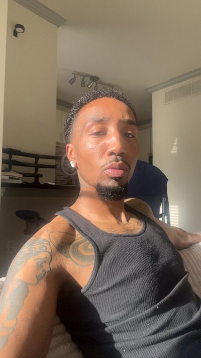 An image in Blujay's male escort portfolio