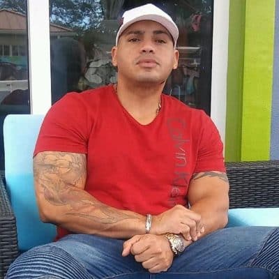 An image in Ernesto's male escort portfolio