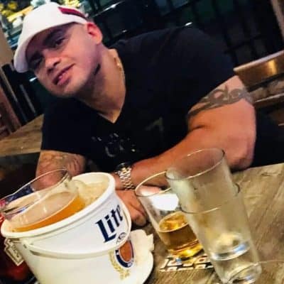 An image in Ernesto's male escort portfolio