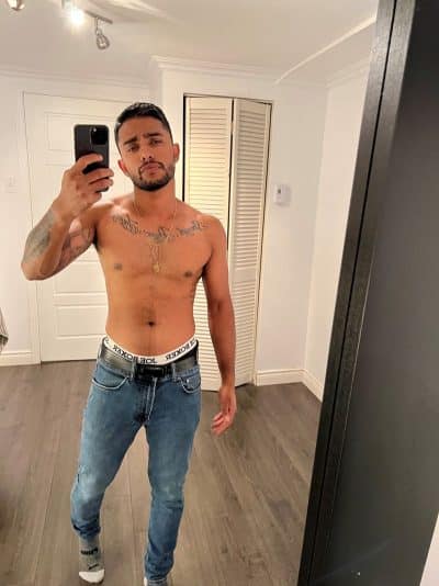 An image in Jason's male escort portfolio