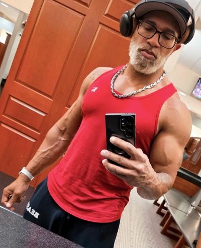 An image in Kenny's male escort portfolio