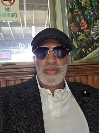An image in Kenny's male escort portfolio