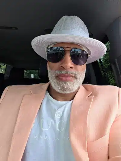 An image in Kenny's male escort portfolio