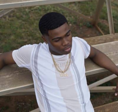 An image in LJ's male escort portfolio