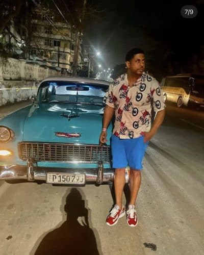 An image in Rondell Smith's male escort portfolio