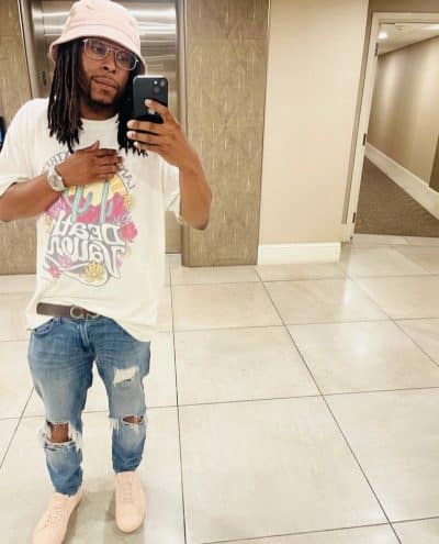 An image in Tommy's male escort portfolio