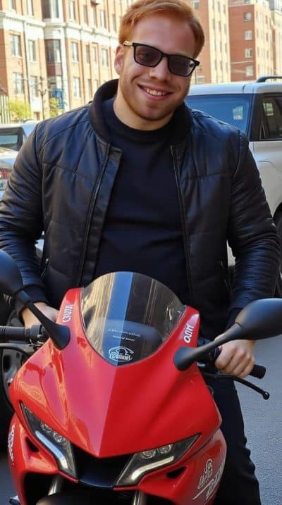 An image in David's male escort portfolio