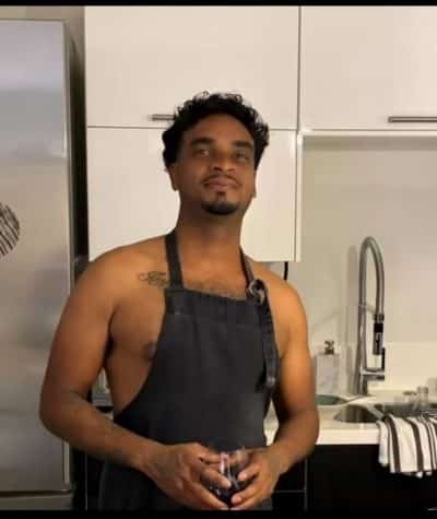 An image in Vin's male escort portfolio