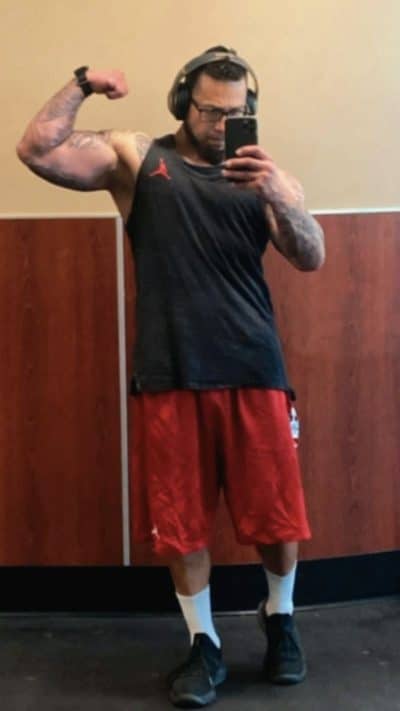 An image in El Rey's male escort portfolio