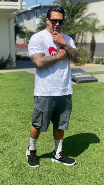 An image in El Rey's male escort portfolio