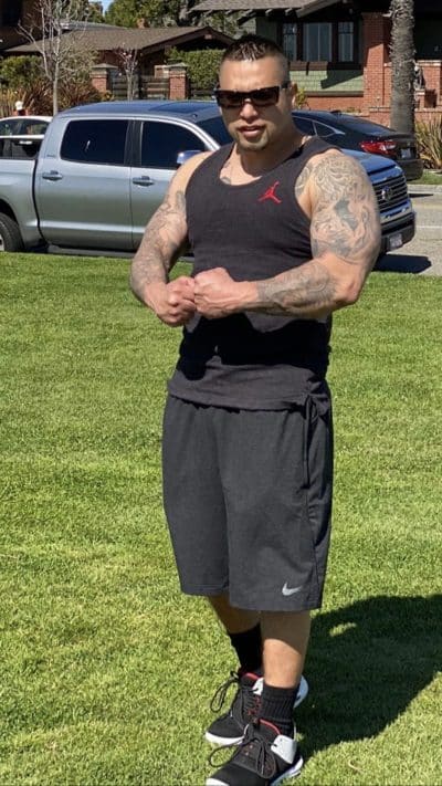 An image in El Rey's male escort portfolio