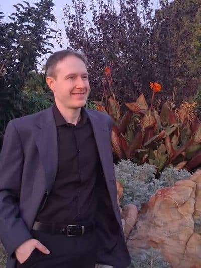 An image in Martin's male escort portfolio