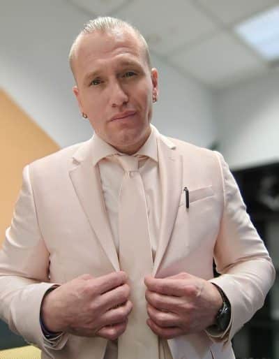 An image in Niccolo's male escort portfolio