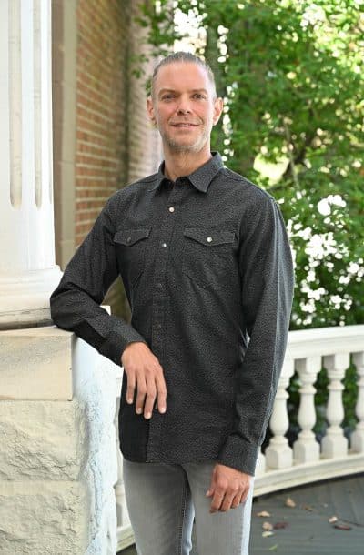 An image in Pierce's male escort portfolio