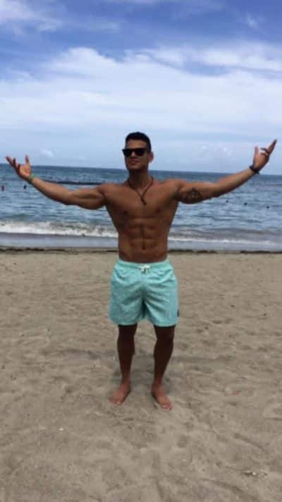 An image in Alonzo's male escort portfolio